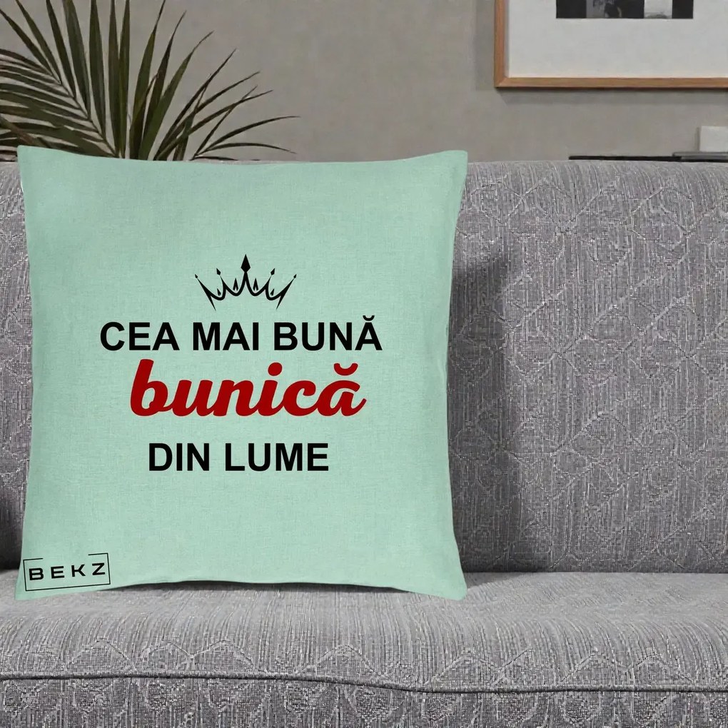 Cadou pentru Bunica - Perna Personalizata Cea Mai Buna Bunica Din Lume Coroana Neagra, 40x40 cm, Verde Menta, Husa Detasabila, Perna Inclusa, BEKZ®