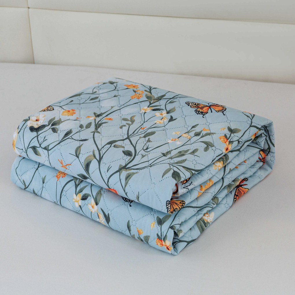 Cuvertura de pat MONARCH WINGS, albastru deschis Dimensiune: 170 x 210 cm