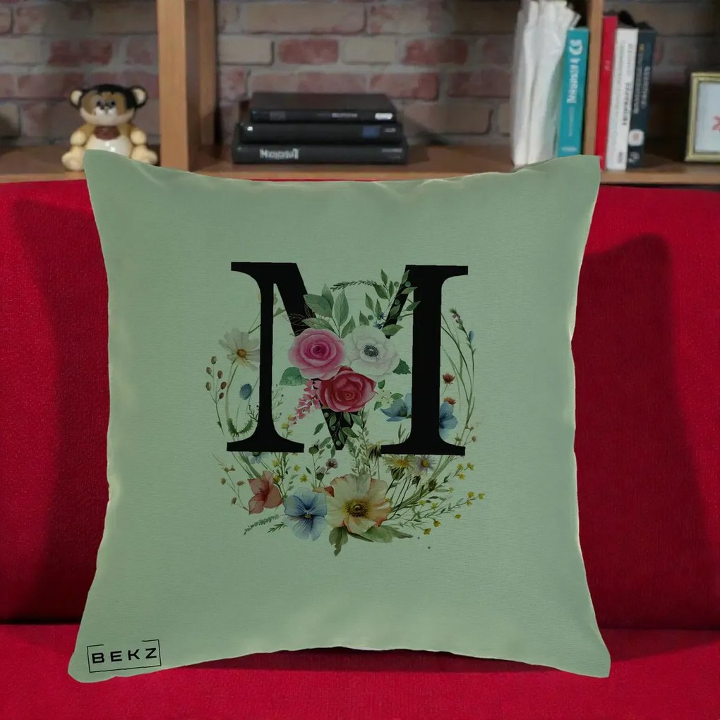 Cadou Personalizat - Perna Personalizata Monogram Litera M cu Flori Acuarela, 40x40 cm, Verde, Husa Detasabila, Perna Inclusa, BEKZ®