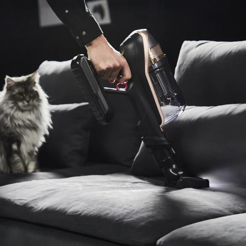 Aspirator vertical Rowenta X-Force Flex 15.60 RH99F1, 520W, 230AW, 0.9 litri, 32.4V, Autonomie 80 min, Auto power, LED, Display, Flex, Negru/Bronz