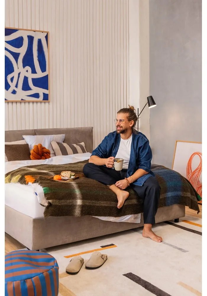 Pat dublu tapițat taupe cu spațiu de depozitare cu saltea / grătar 180x200 cm Myra Pillow - Bonami Selection