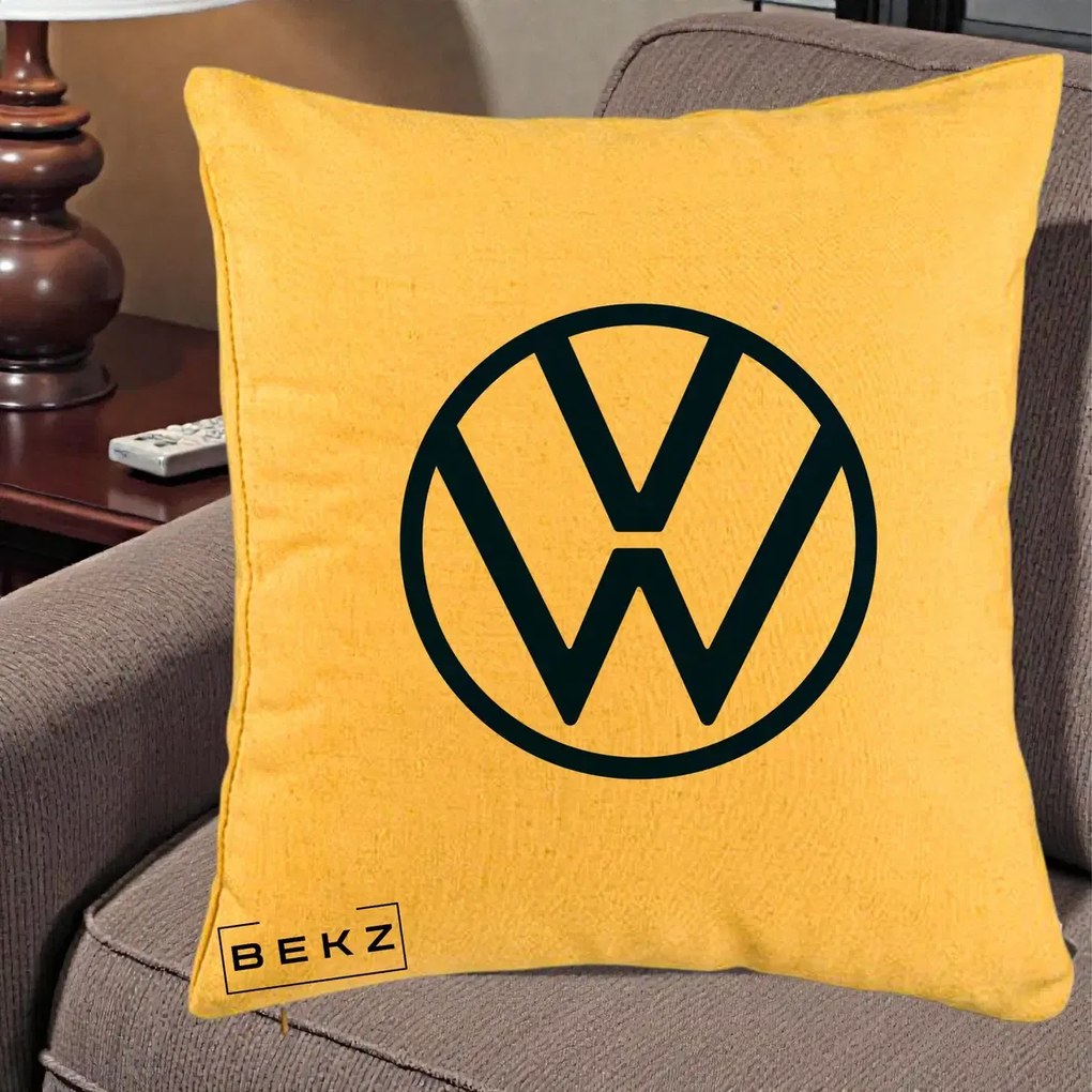 Perna Personalizata cu emblema Volkswagen, 40x40 cm, Galben, Husa Detasabila, Perna Inclusa, BEKZ®