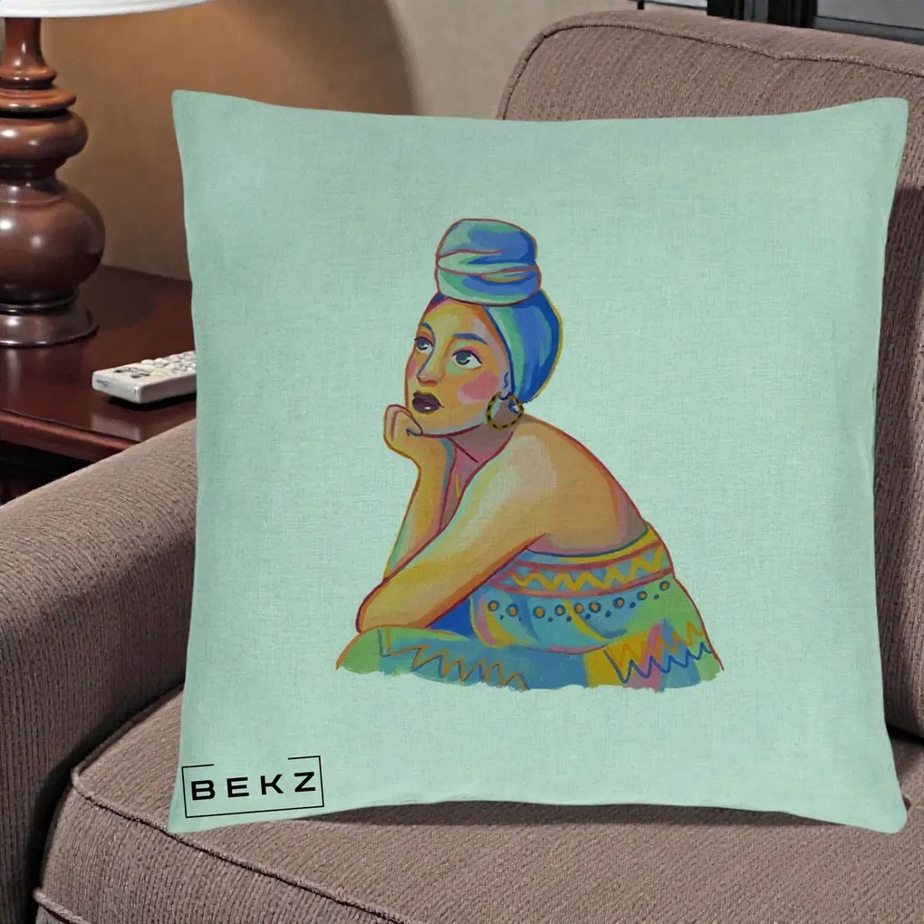 Perna Decorativa Portret Femeie Contemplativa, 40x40 cm, Verde Menta, Husa Detasabila, Perna Inclusa, BEKZ®