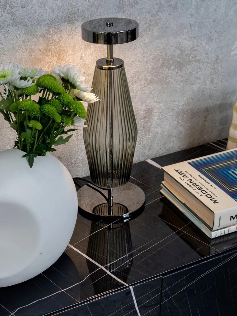 Veioza LED, Lampa de masa deosebita design LUX Chic