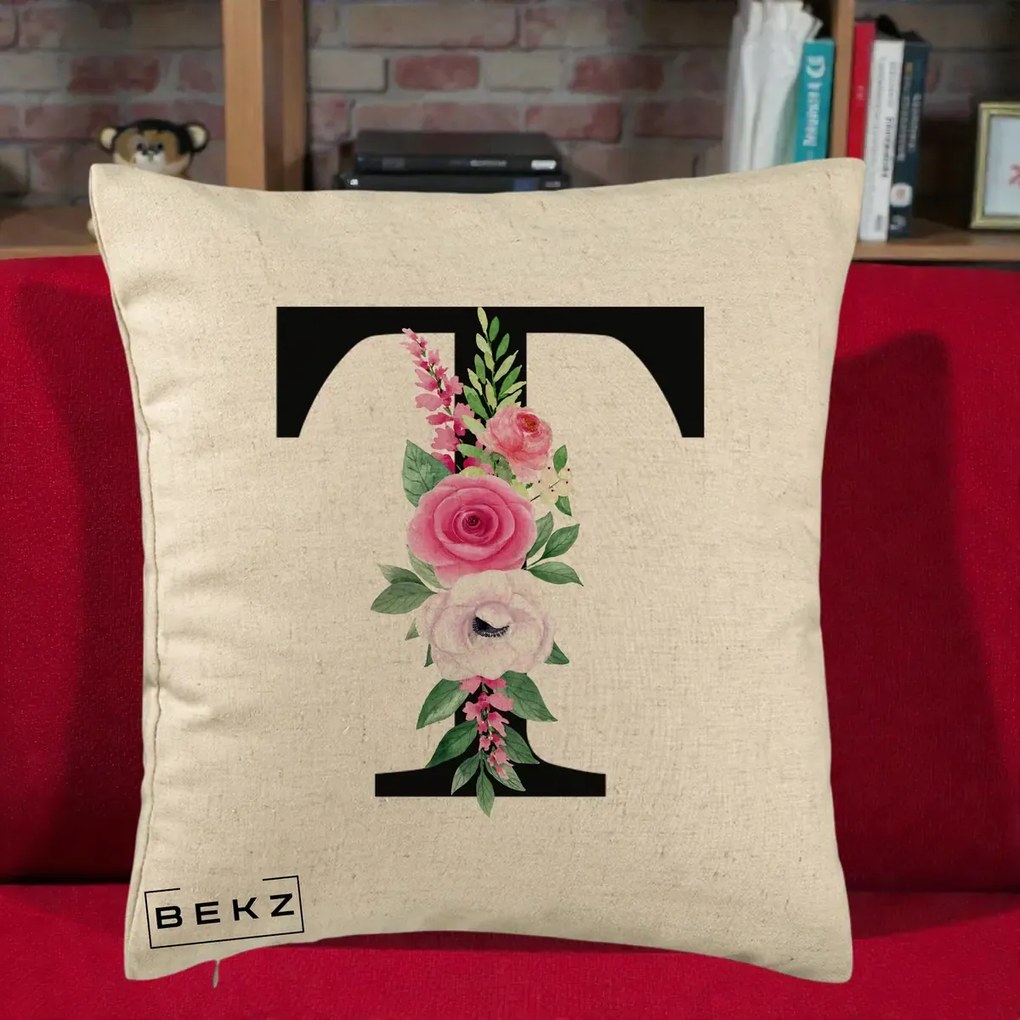 Cadou Personalizat - Perna Personalizata Monograma Florala Litera T, 40x40 cm, Bej, Husa Detasabila, Perna Inclusa, BEKZ®