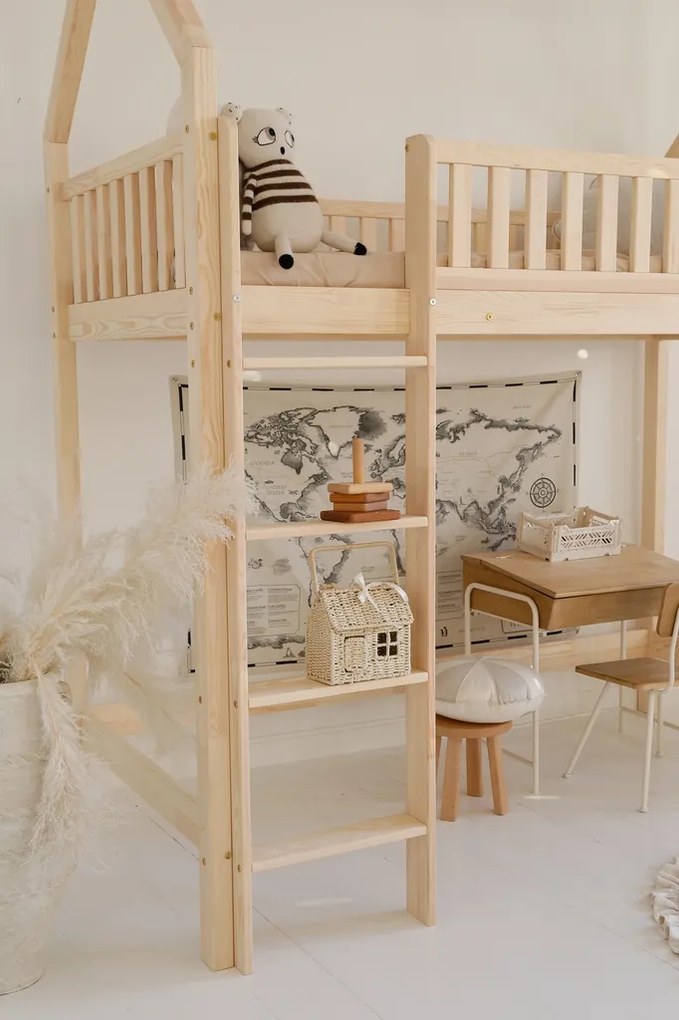 Pat casuta supraetajat Loft