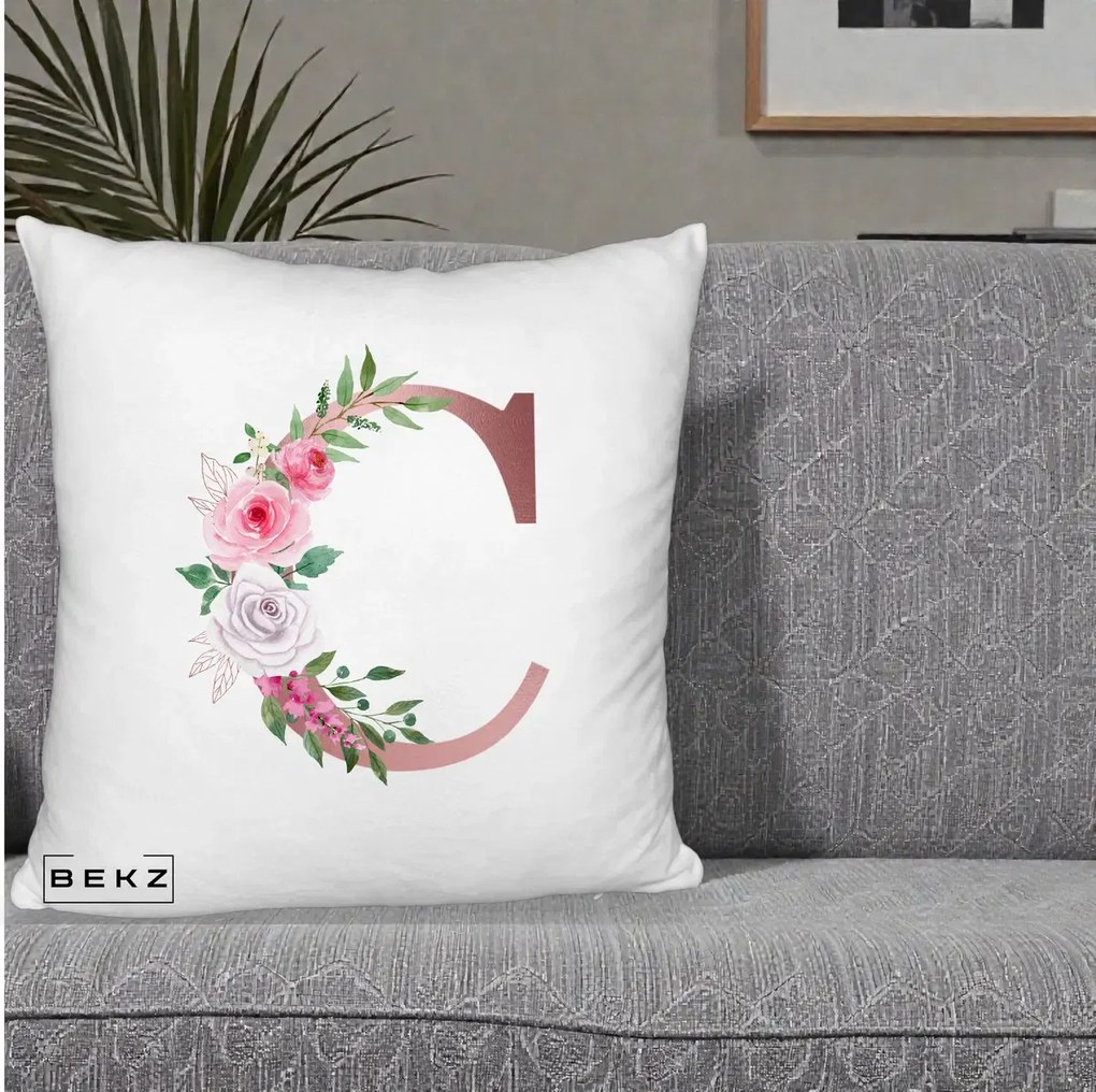 Cadou Personalizat - Perna Personalizata Monograma Rose Gold Litera C, 40x40 cm, Alb Pufos, Husa Detasabila, Perna Inclusa, BEKZ®