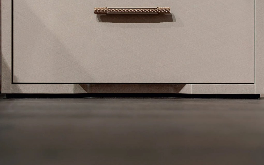 Comodă lemn masiv Narla, 151 × 49 × 79 cm