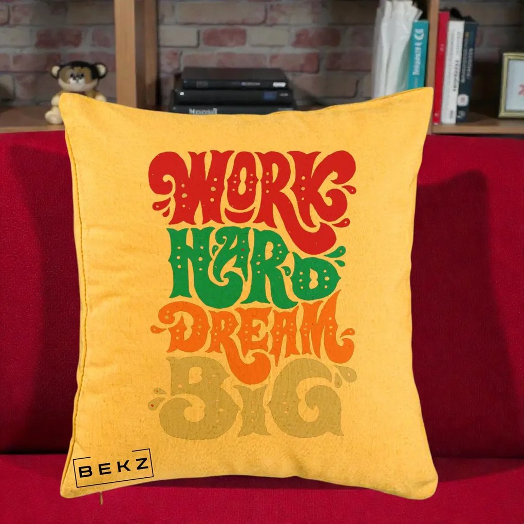 Perna Decorativa Work Hard Dream Big Retro, 40x40 cm, Galben, Husa Detasabila, Perna Inclusa, BEKZ®