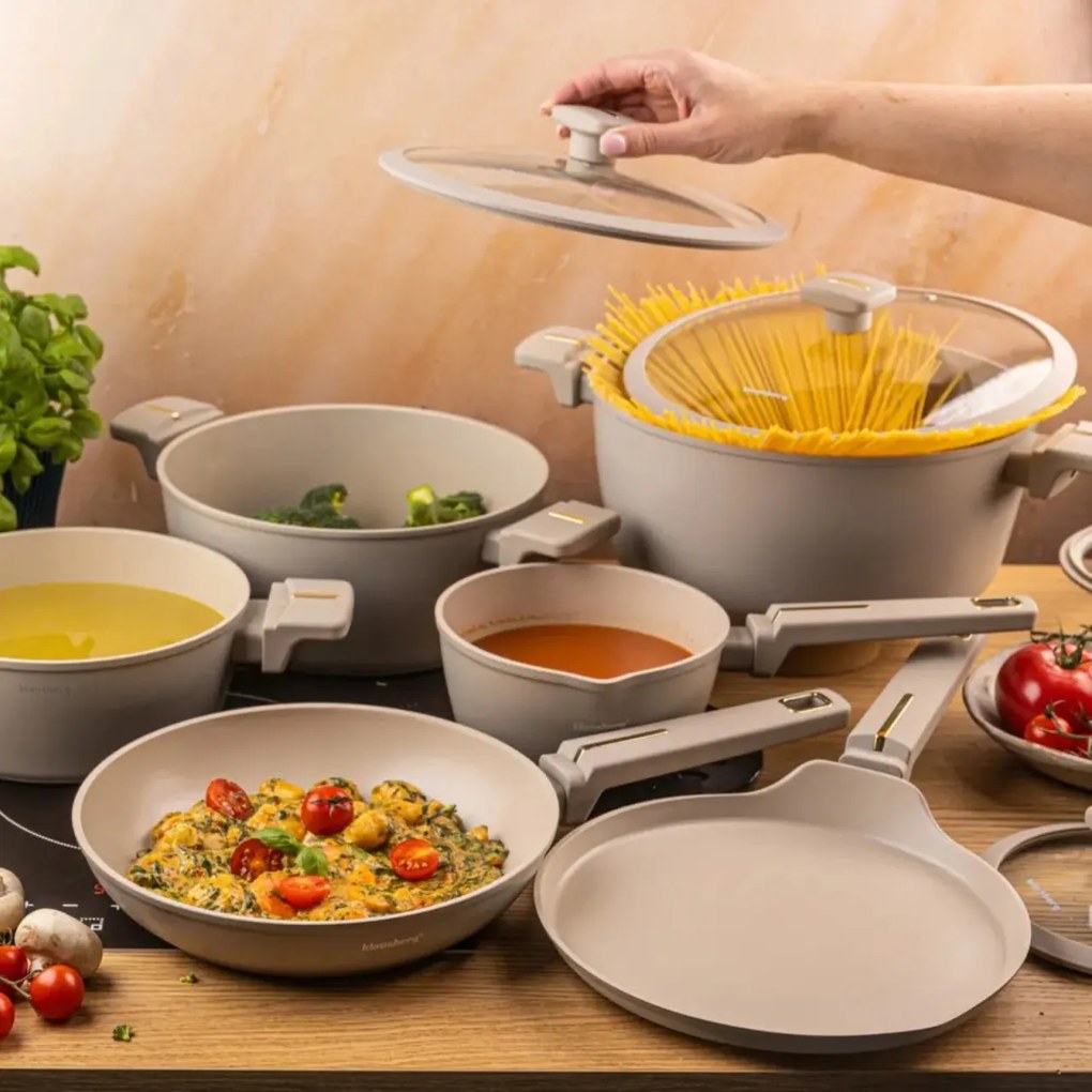 Set oale marmorate cu tigaie clatite 12 peise Klausberg KB-7967, crem