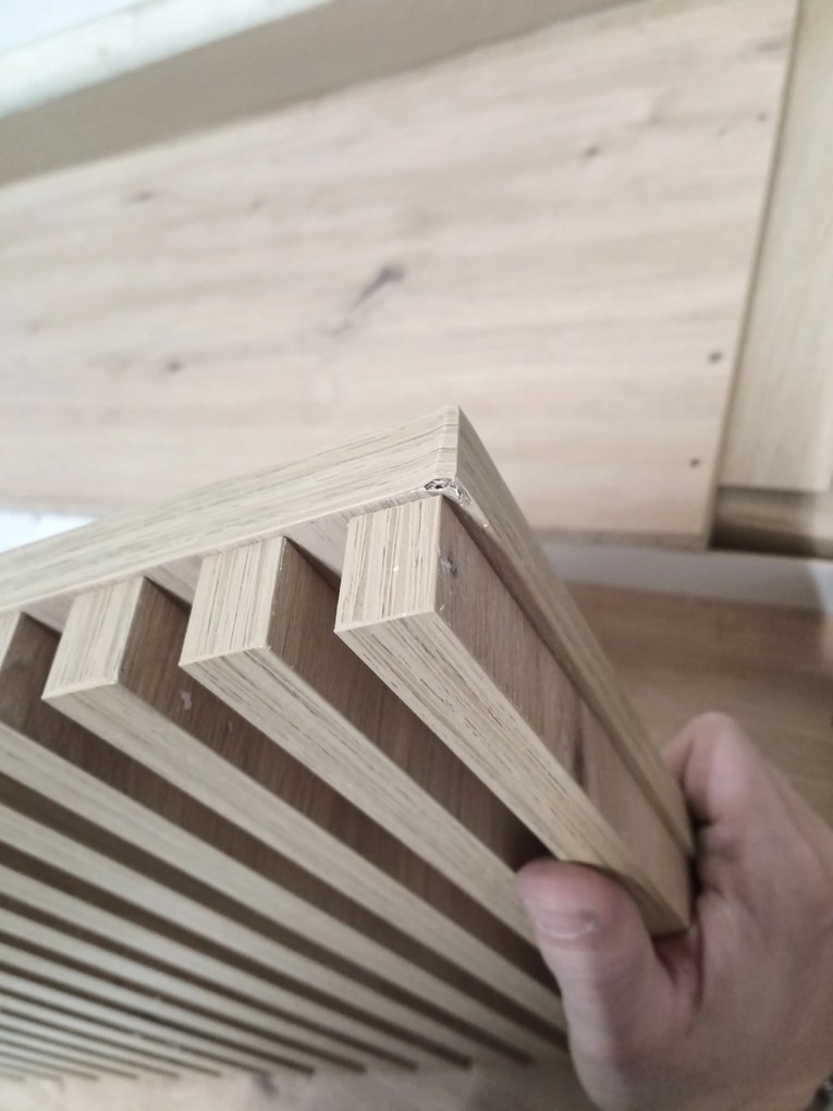 OFERTA Comoda TV de perete ENTSIAN 150x40cm, stejar artisan II. calitate