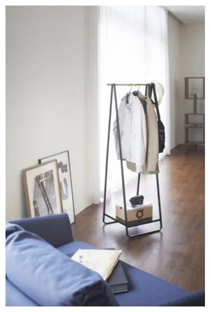 Suport pentru haine negru din metal Tower – YAMAZAKI