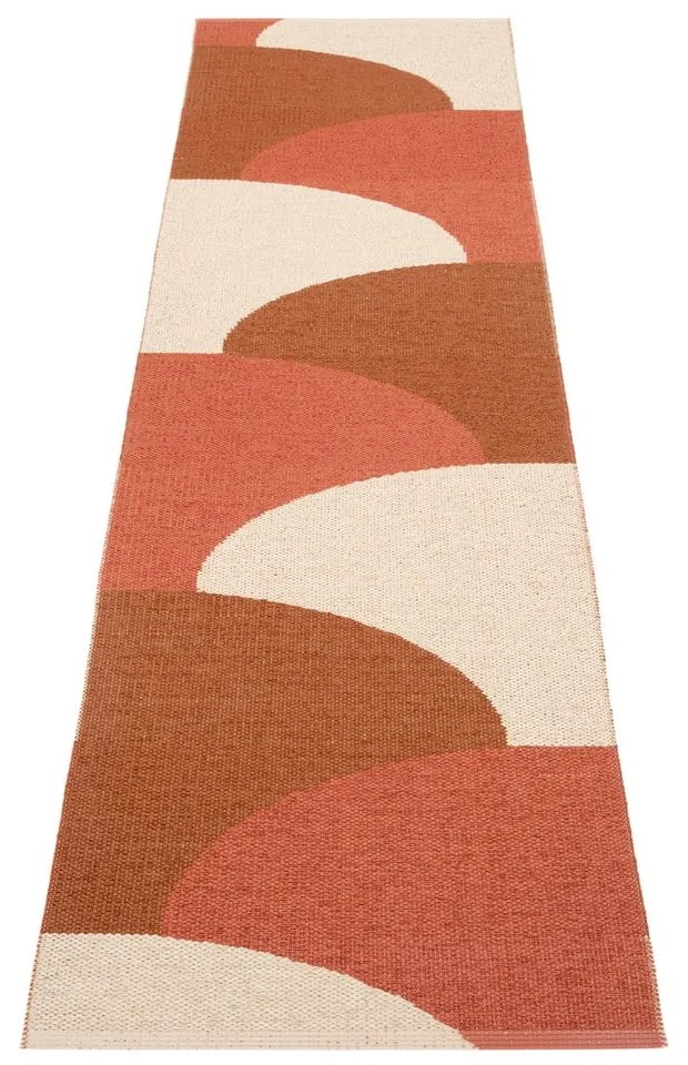 Covor tip traversă pentru interior și exterior cărămiziu 70x270 cm Hill Brick Rust – Pappelina