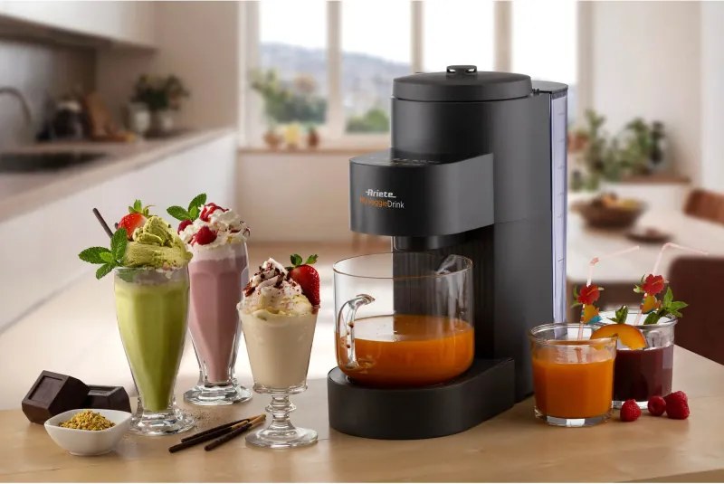 Aparat pentru prepararea laptelui vegetal Ariete My Veggie Drink 0650/00, 1200 W, 1,5 litri, Autocuratare, Timer, Negru