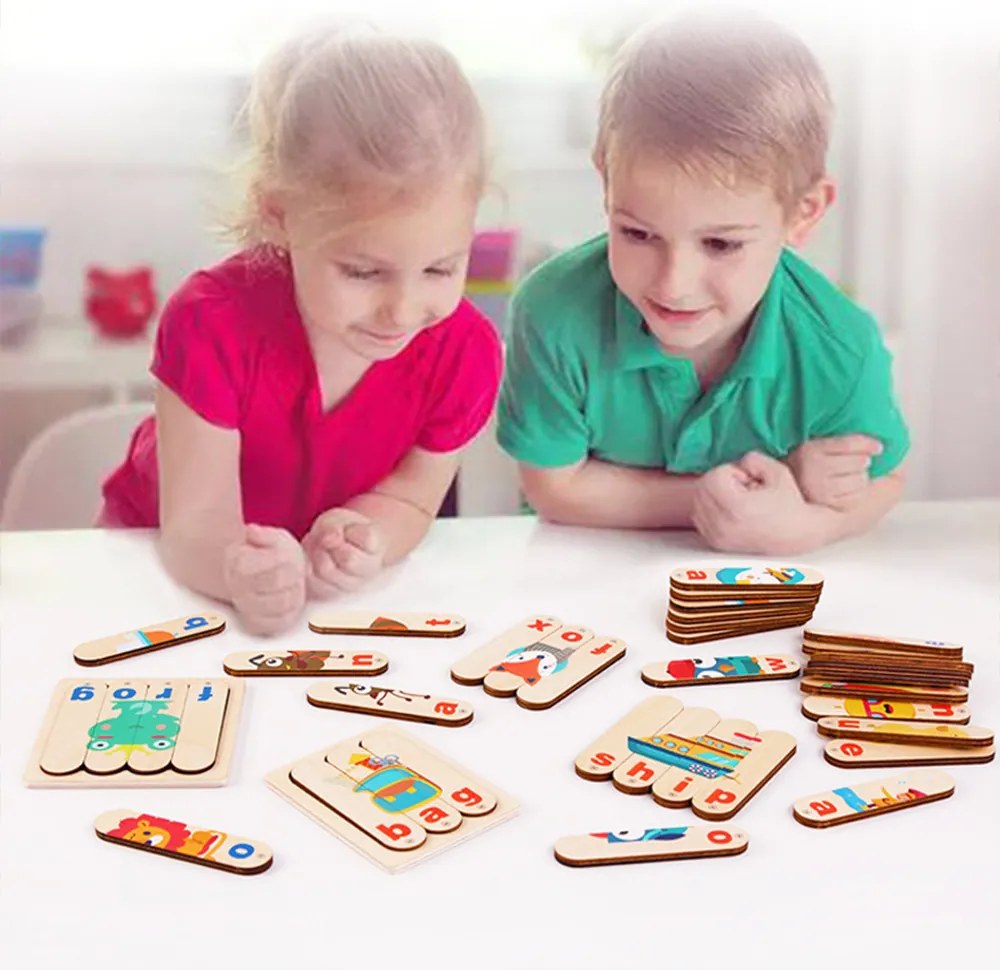 Jucărie educativă din lemn pentru învățarea limbii engleze