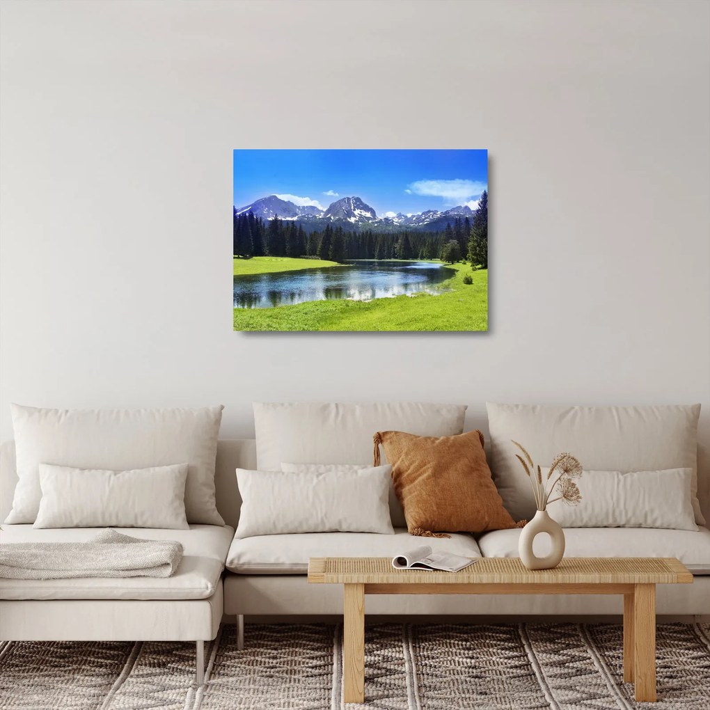 Tablou pe sticlă - vâfurile montane înzăpezite (70x50 cm)
