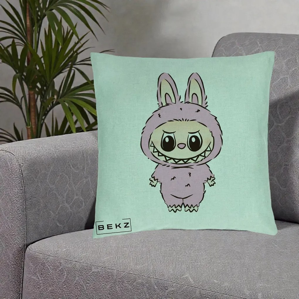 Perna Personalizata Labubu Mov Pastel, 40x40 cm, Verde Menta, Husa Detasabila, Perna Inclusa, BEKZ®
