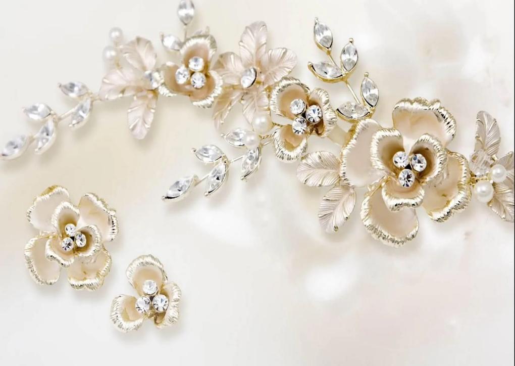Fototapet 3D, Flori din diamante pe un fundal alb Art.05171