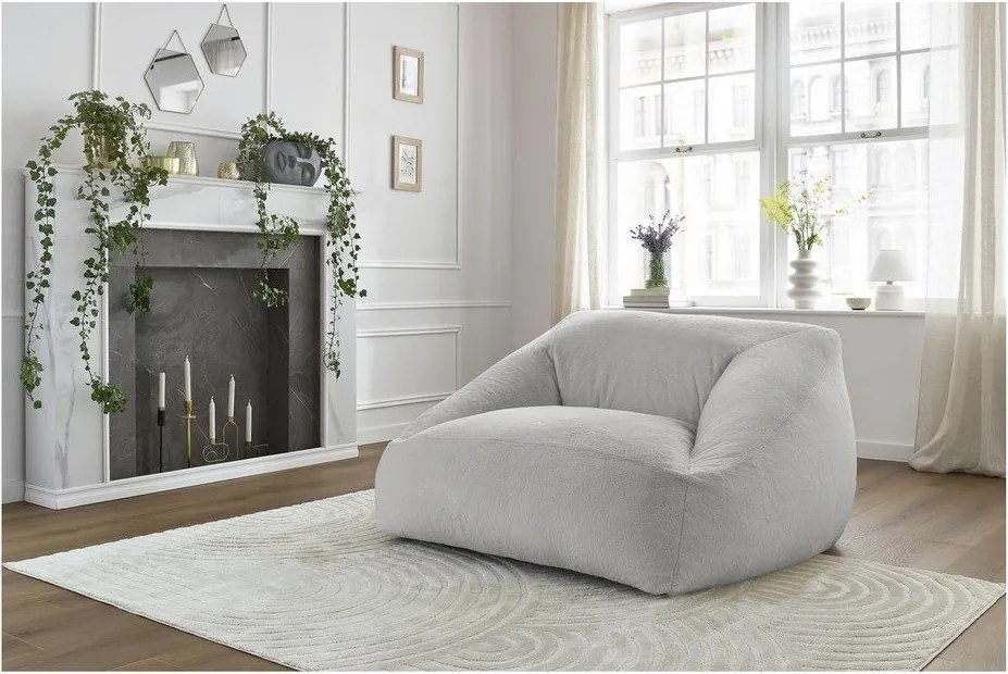 Fotoliu bean bag gri deschis cu tapițerie din blană artificială Lilibet – Bobochic Paris