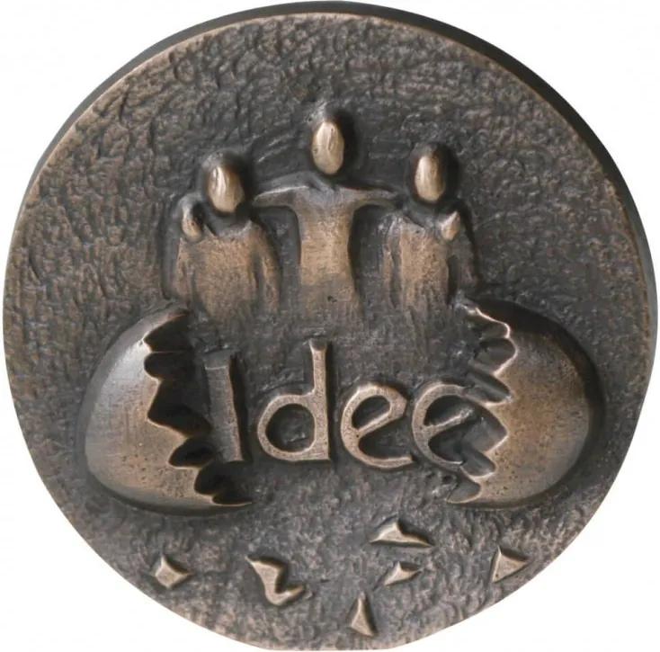 Relief bronz "Totul incepe cu o idee"