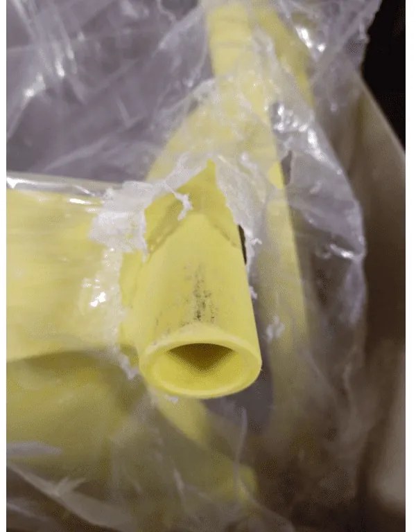 PROMO SCAUN GALBEN DIN PLASTIC KATO AL DOILEA RANG