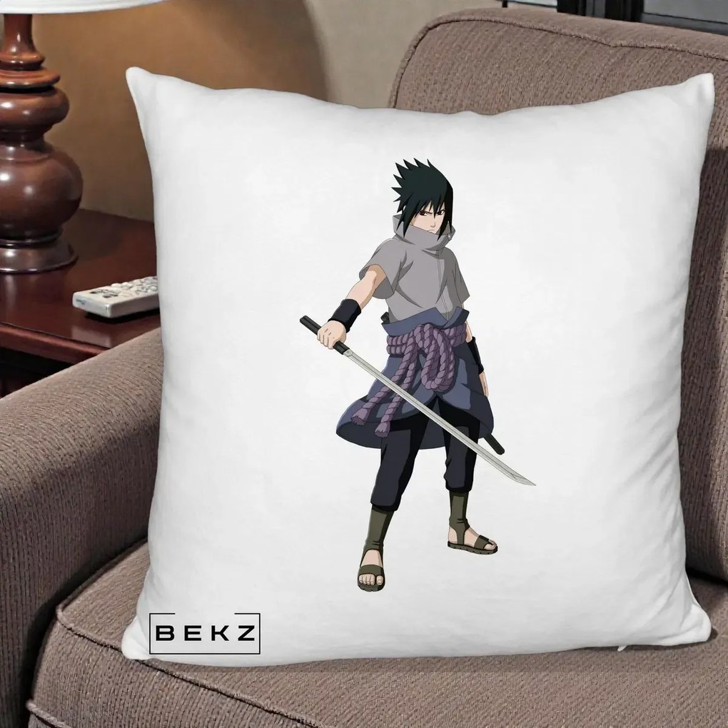 Perna Personalizata Naruto Sasuke Uchiha cu Sabia, 40x40 cm, Alb Pufos, Husa Detasabila, Perna Inclusa, BEKZ®