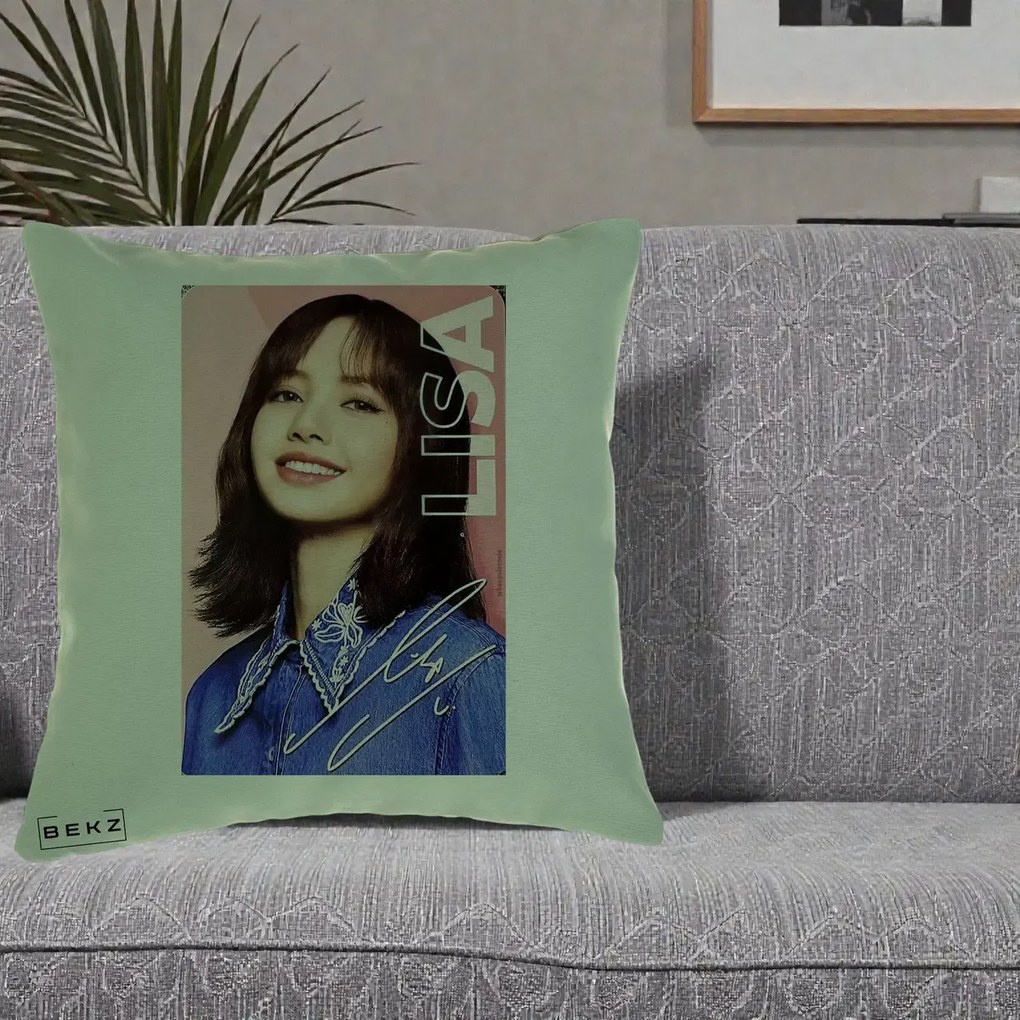 Perna Personalizata K-pop BLACKPINK Lisa cu Semnatura, 40x40 cm, Verde, Husa Detasabila, Perna Inclusa, BEKZ®
