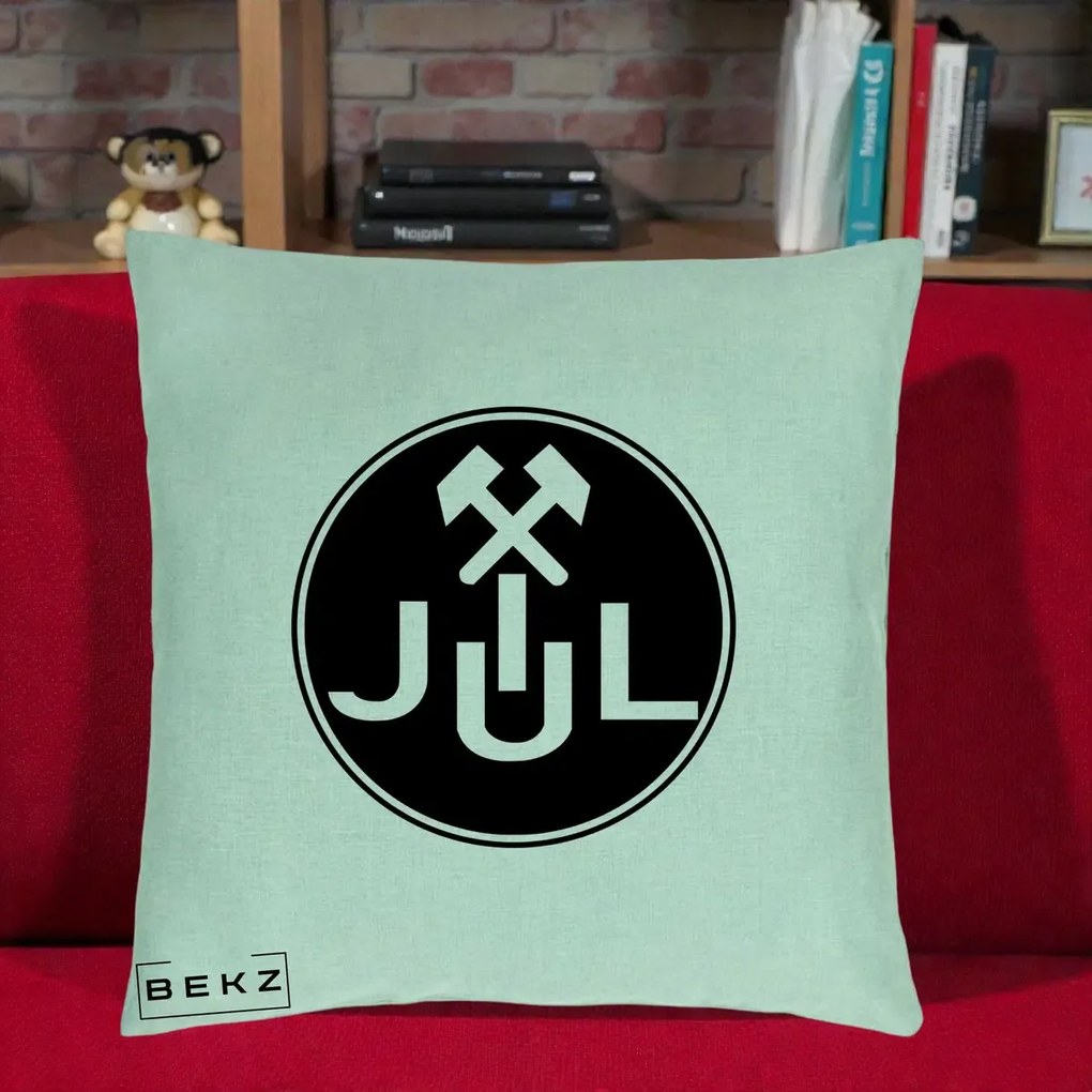 Perna Personalizata JUL Jiul Lupeni Fotbal, 40x40 cm, Verde Menta, Husa Detasabila, Perna Inclusa, BEKZ®