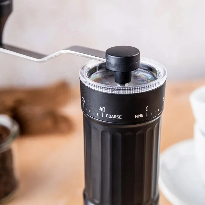 Măcinător manual de cafea Kinghoff KH 2002, 30 g, Mecanism ceramic, Reglare continuă a fineții, Negru