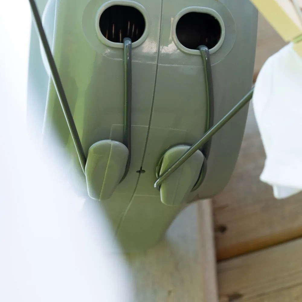 Uscător de rufe gri de perete 30 m – Addis