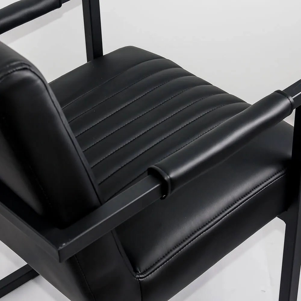 Scaun vizitator negru OFF 834 din piele ecologică cu mânere metalice și cadru vopsit