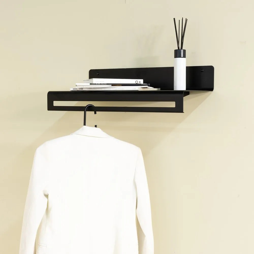 Cuier de perete negru cu raft din metal 60 cm Sway – Spinder Design