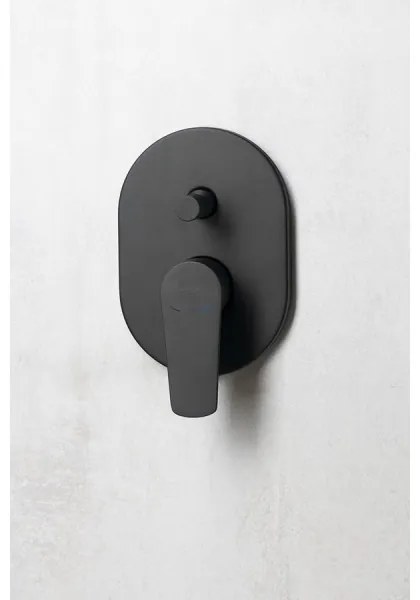 Set de duș pentru instalare ascunsă Aqualine LOTTA negru mat