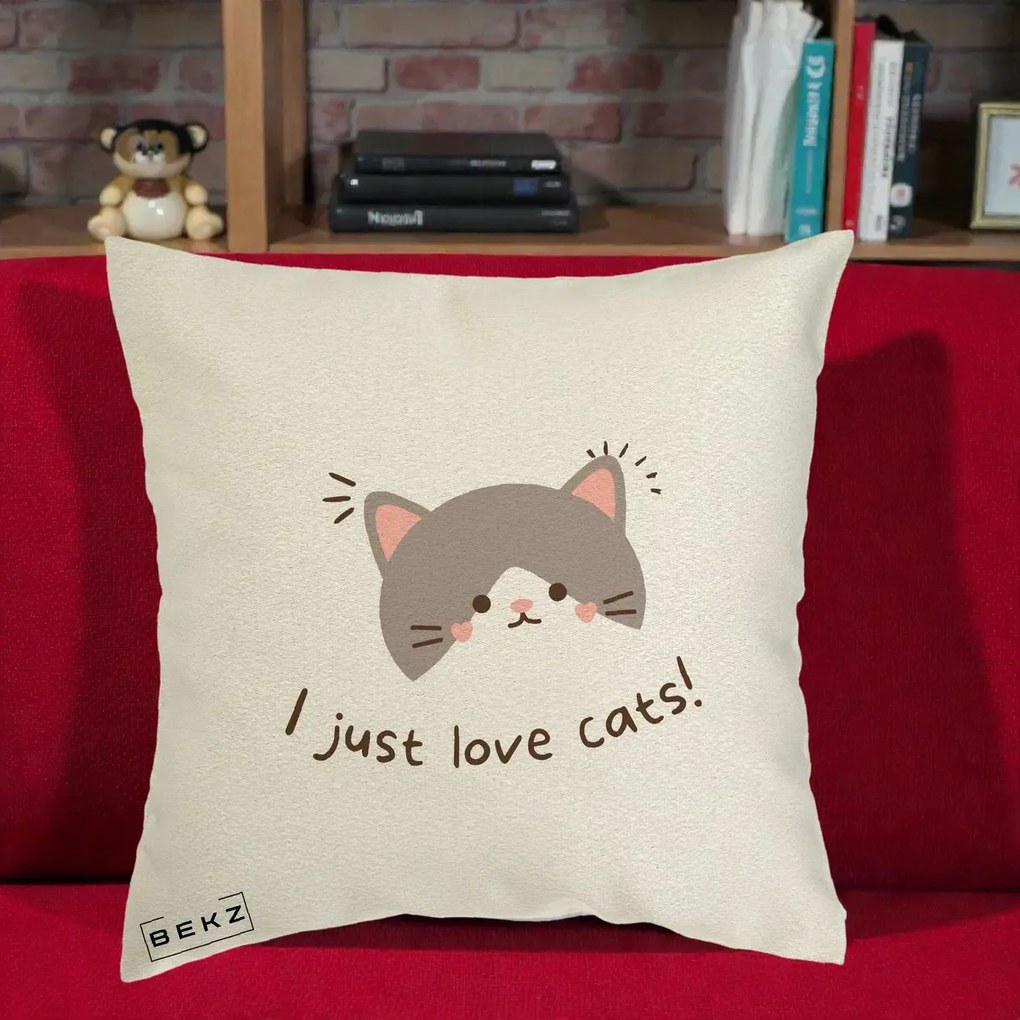 Perna Personalizata I Just Love Cats Pisica Kawaii, 40x40 cm, Ecru, Husa Detasabila, Perna Inclusa, BEKZ®