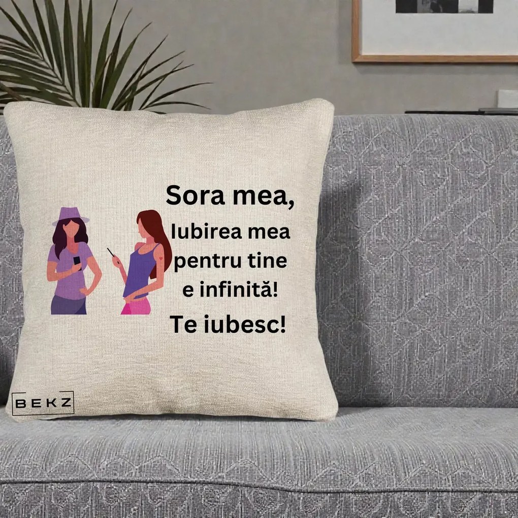 Cadou pentru Sora - Perna Personalizata Sora Mea Te Iubesc Doua Fete cu Telefoane, 40x40 cm, Bej Canapea, Husa Detasabila, Perna Inclusa, BEKZ®