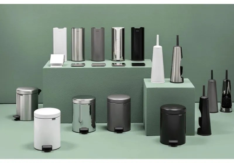 Cos de gunoi cu pedala Brabantia NewIcon 649012, 5 L, Inchidere lina, Baza antiderapanta, Gri