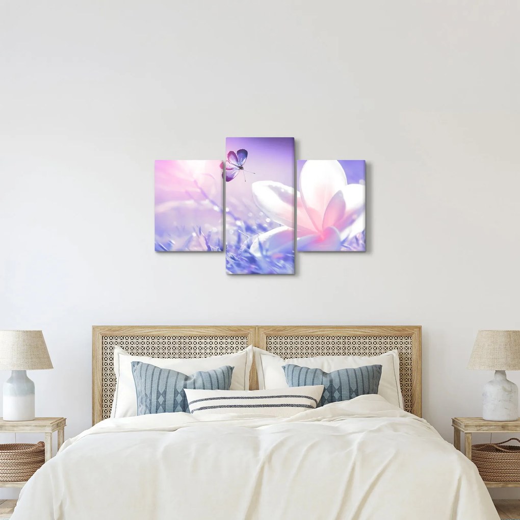 Tablou - Fluture lângă floare (90x60 cm)