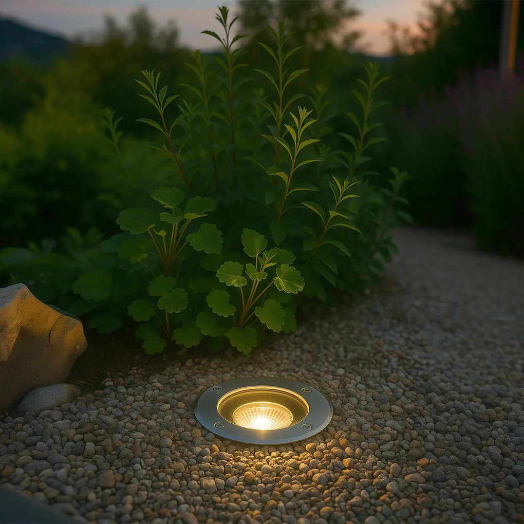 Proiector modern pentru grădină din oțel reglabil IP65 - Delux