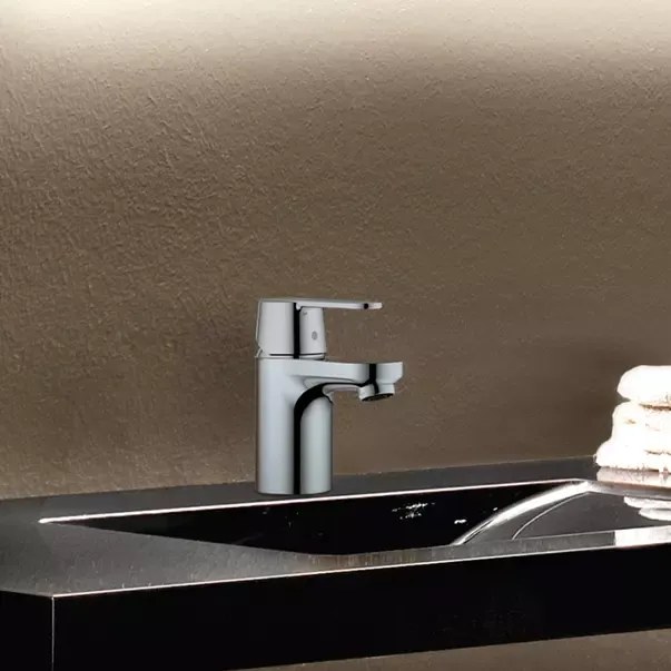 Baterie lavoar Grohe Get marimea M crom lucios cu ventil