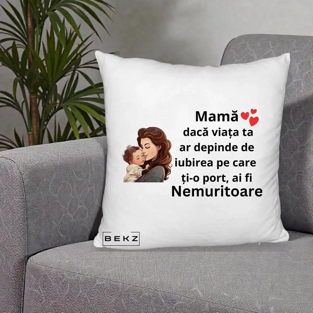 Cadou pentru Mama - Perna Personalizata Mama Nemuritoare cu Bebelus Lineart, 40x40 cm, Alb Pufos, Husa Detasabila, Perna Inclusa, BEKZ®