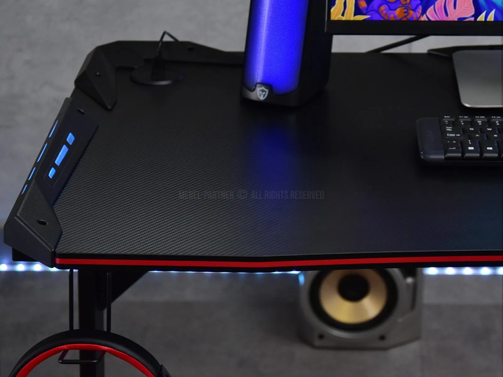 Masă PC Matts Led (negru). 1109786