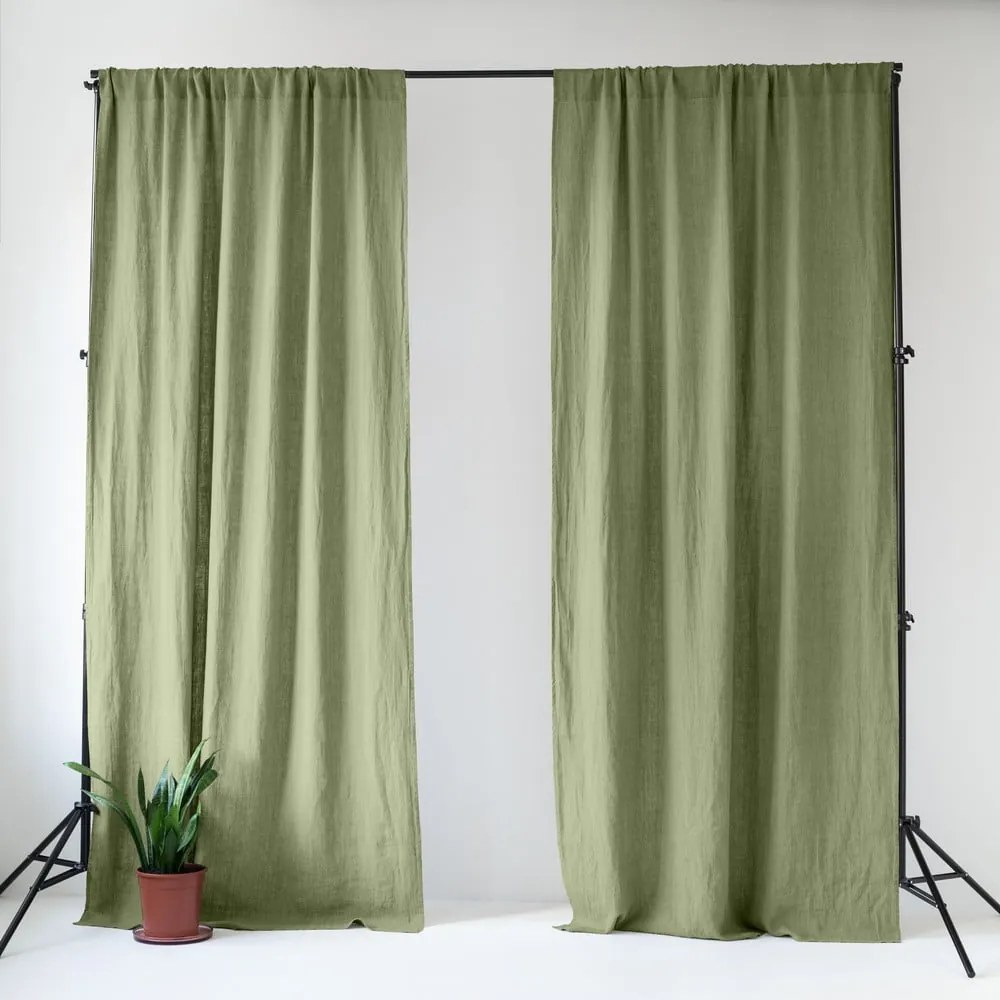 Draperie verde-deschis din in 140x300 cm Sage – Linen Tales