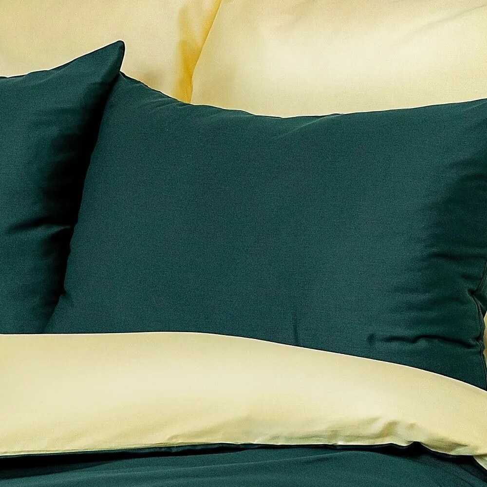 Lenjerie de pat din satin Kvalitex LuxuryCollection, verde/crem 140 x 200 cm, 70 x 90 cm