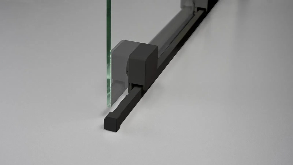 Paravan dus sticla securizata walk-in cu usa glisanta, 140x195 cm, negru mat, Deante Prizma Negru mat, 1400x1950 mm