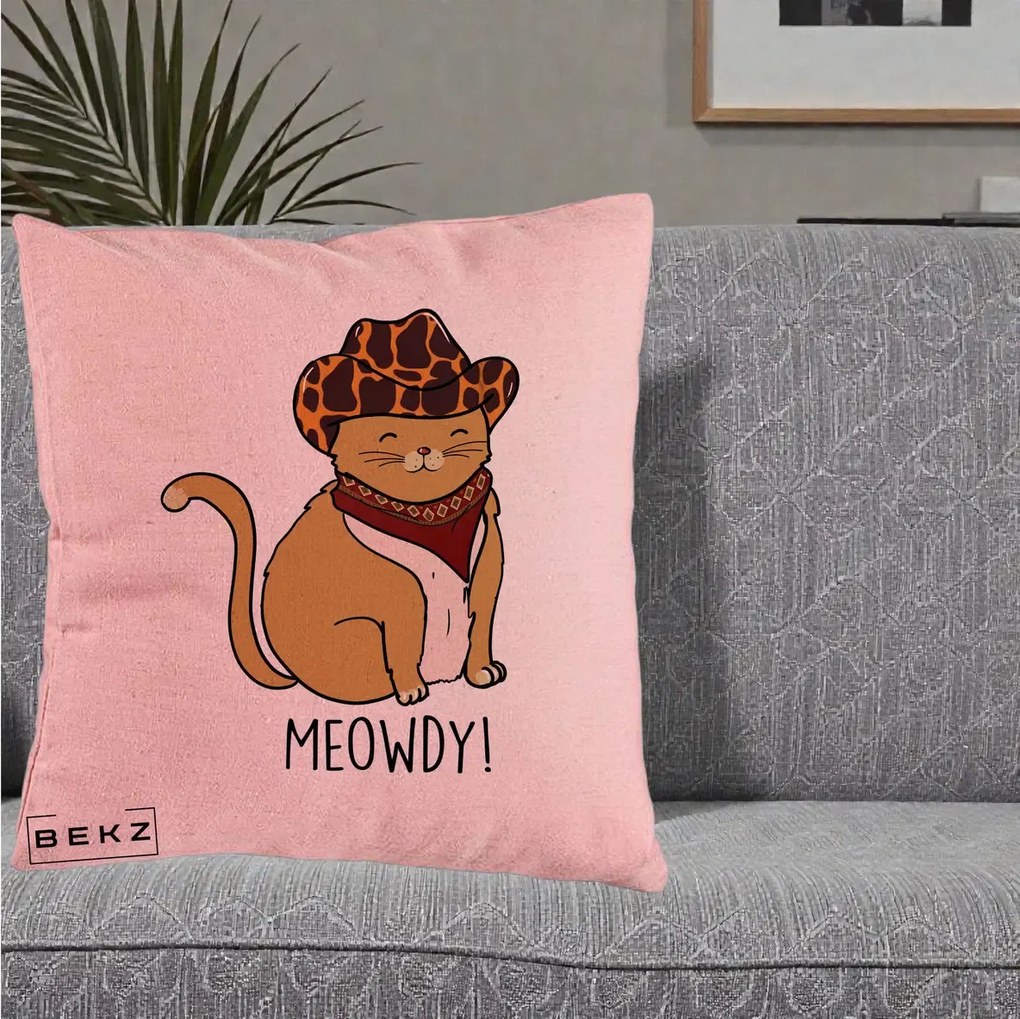 Perna Decorativa Pisica Cowboy Meowdy, 40x40 cm, Roz, Husa Detasabila, Perna Inclusa, BEKZ®