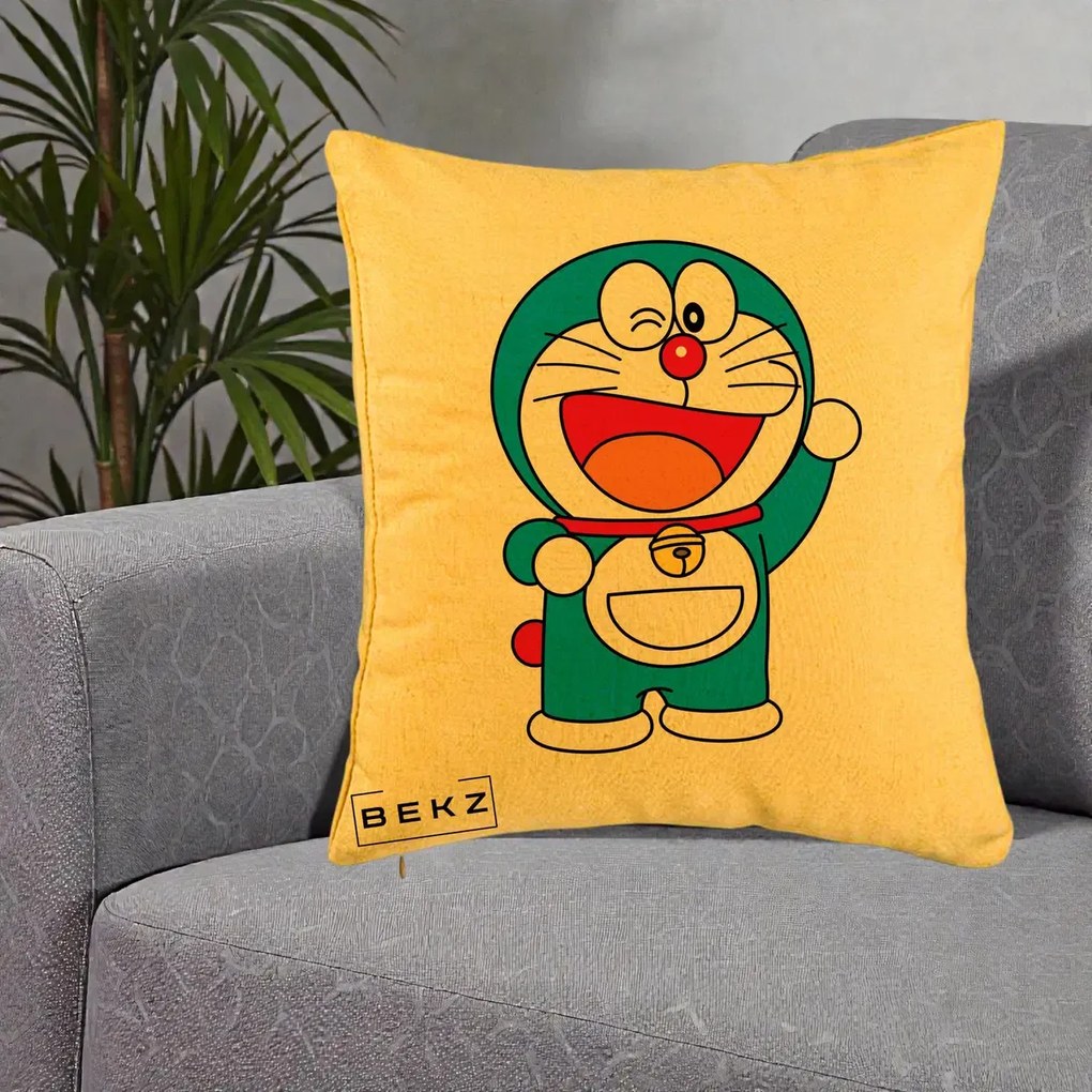 Perna Personalizata Doraemon Salutand, 40x40 cm, Galben, Husa Detasabila, Perna Inclusa, BEKZ®