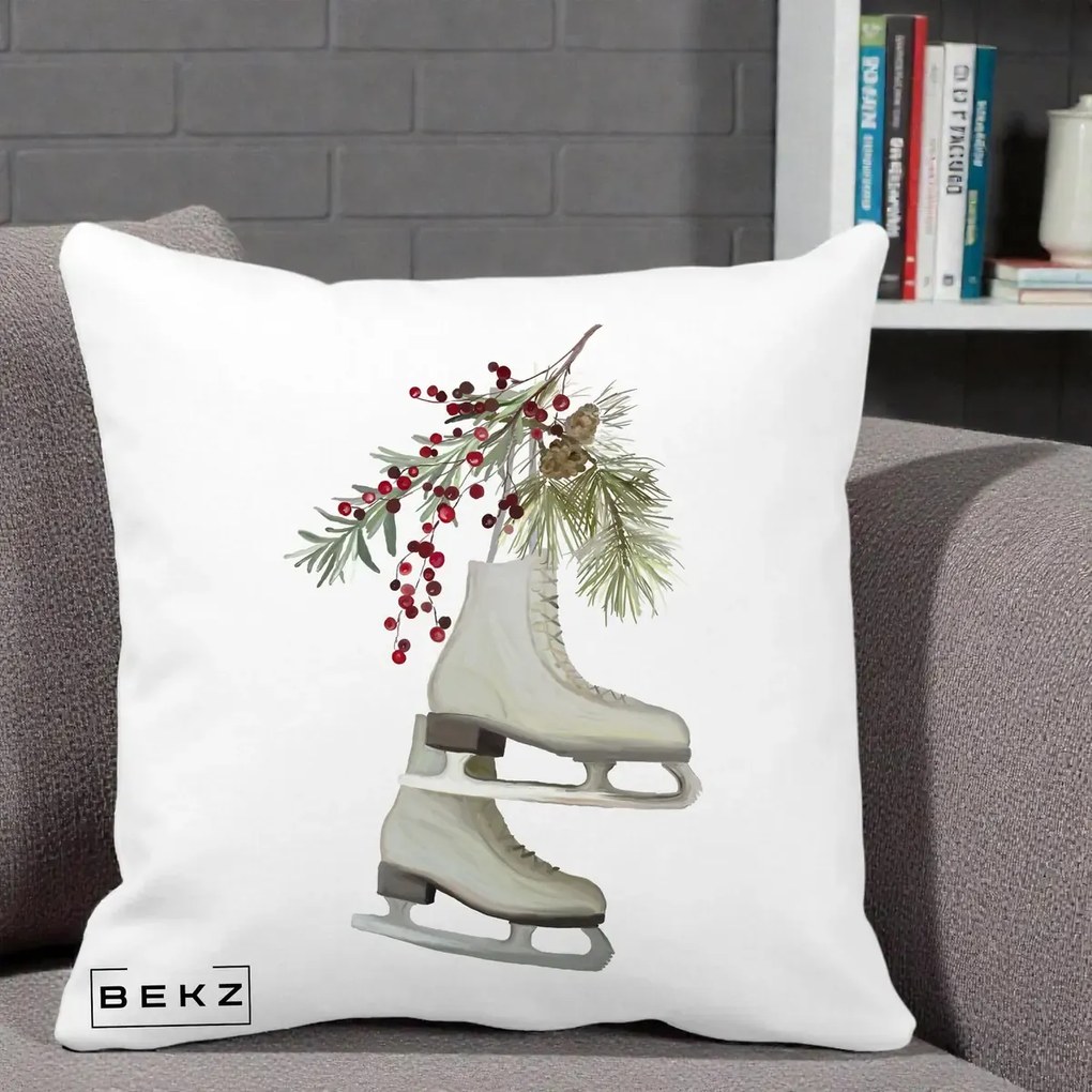 Perna Decorativa Patine cu Ramuri de Brad si Afine, 40x40 cm, Alba Mata, Husa Detasabila, Perna Inclusa, BEKZ®