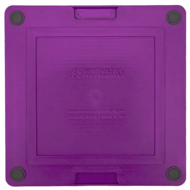 Covoraș de lins pentru animale de companie Soother Tuff Purple – LickiMat