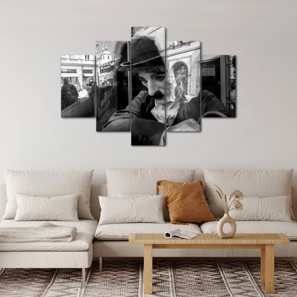Tablou - Charles Chaplin la Praga (150x105 cm)