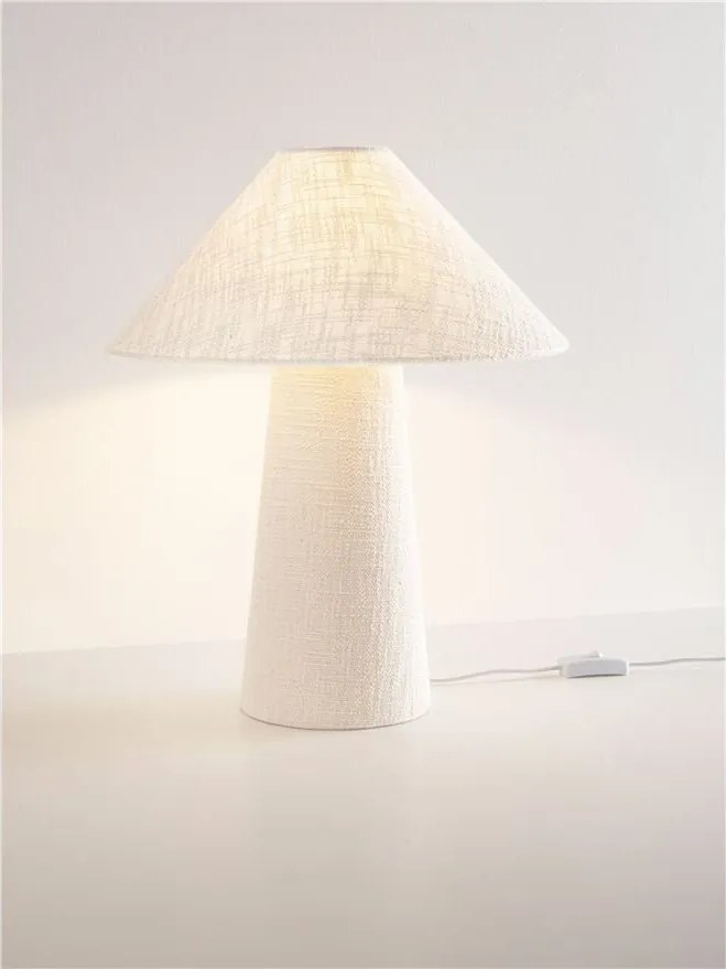 Veioza, Lampa de masa din in Mae